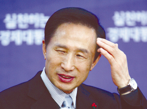 李明博发表新年演说 强调力保朝鲜半岛稳定
